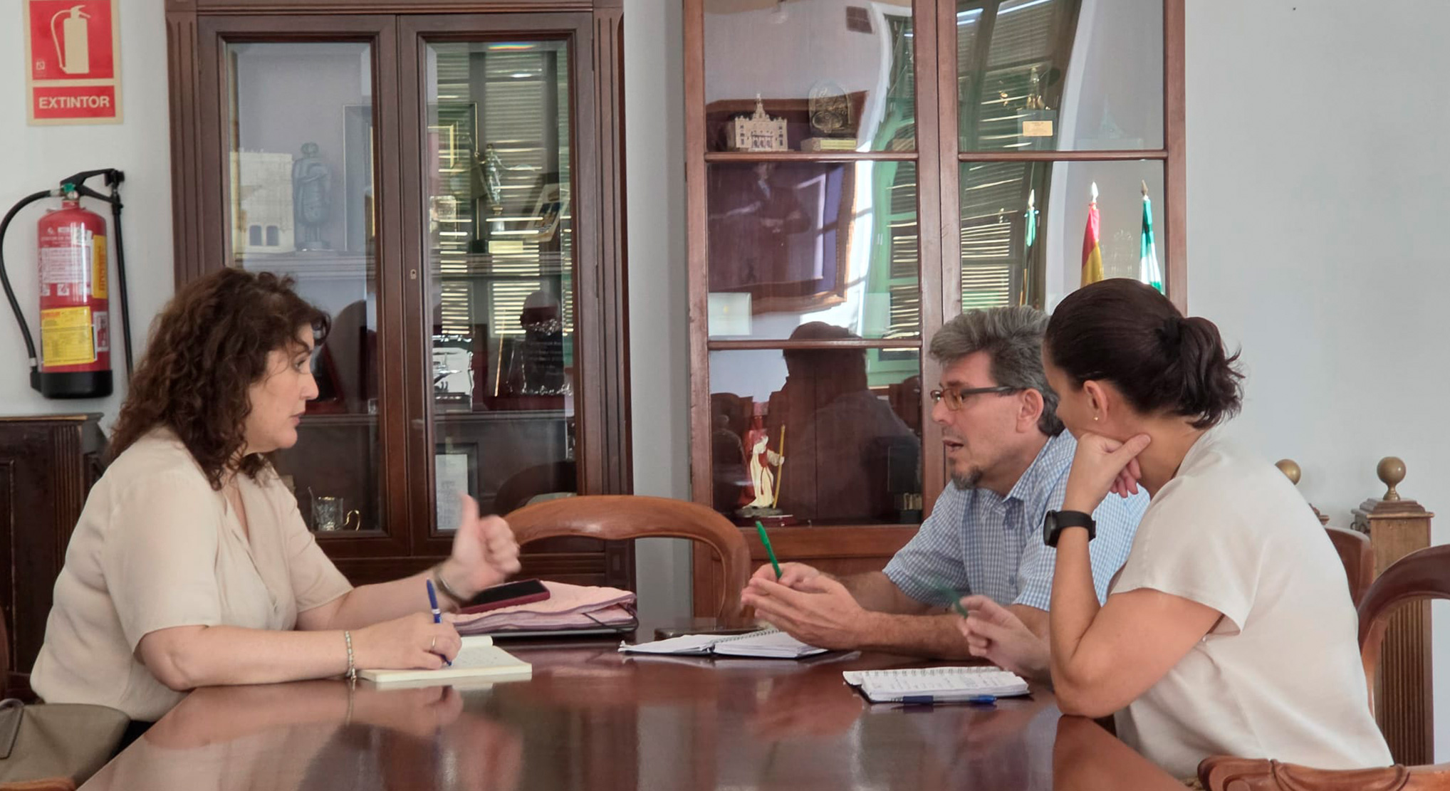 Olga de Navas mantiene una primera reunión de trabajo con CSIF tras asumir la responsabilidad de Función Pública y Organización Municipal