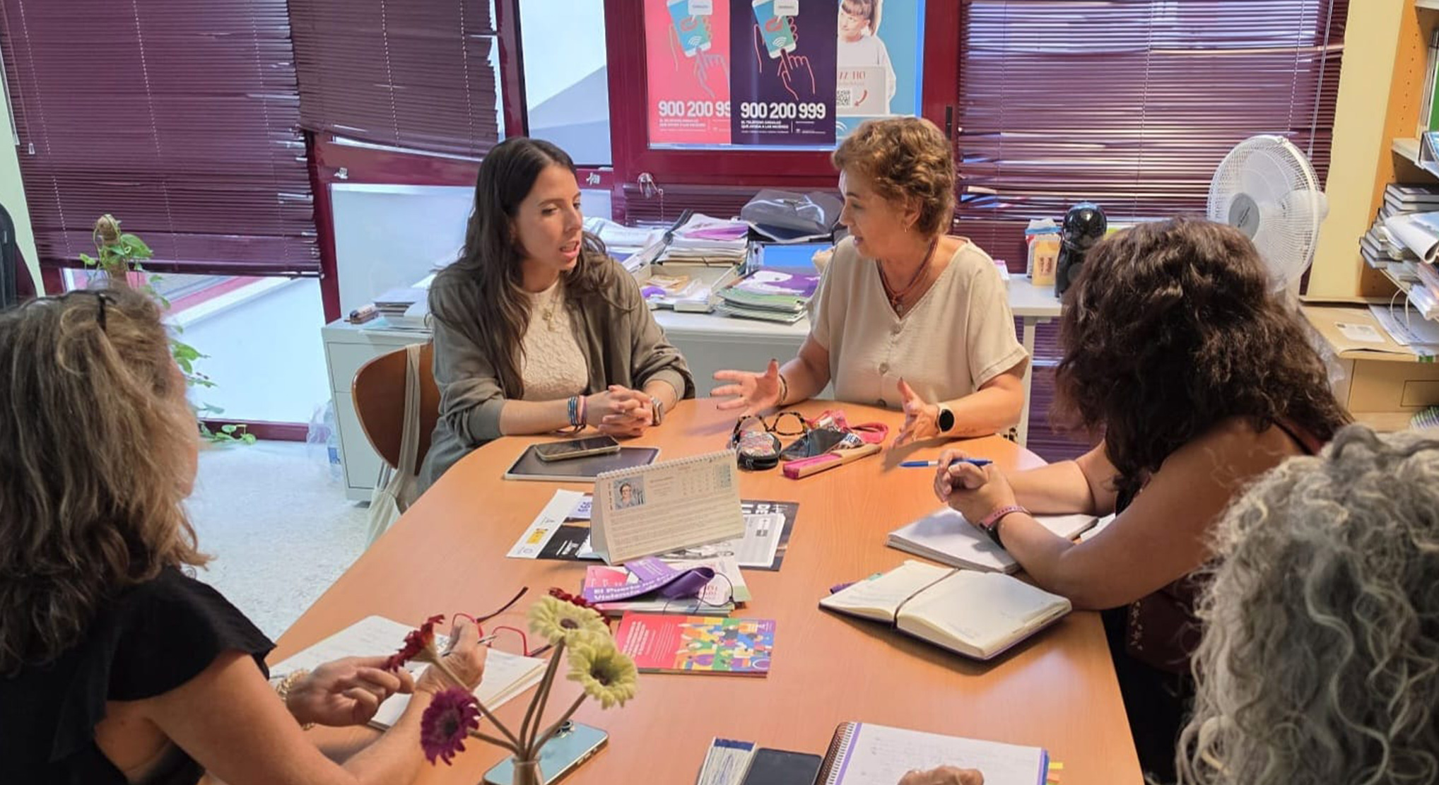 Igualdad ofrece colaboración institucional a Motomami's Club para el desarrollo de sus proyectos