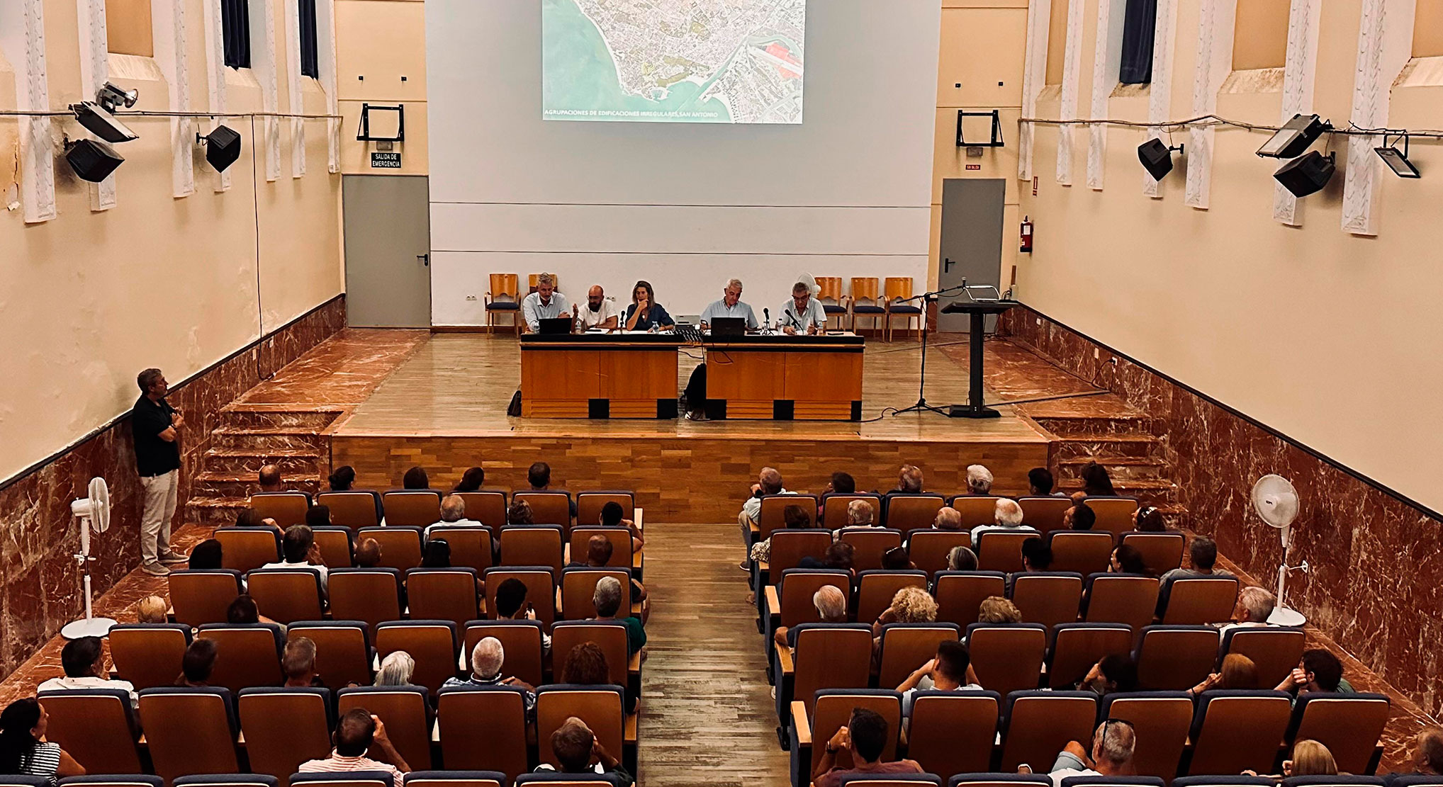 El Ayuntamiento concluye una ronda de reuniones con todas las ARGs para explicar su integración en el nuevo planeamiento y avanzar en la regularización de más de 2.000 viviendas