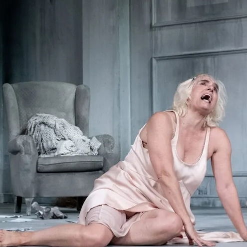 LA MUJER ROTA de Simone de Beauvoir