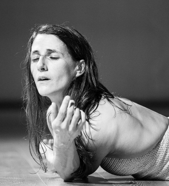 Teatro · Nanai Pulsar. Aprender la vida delicada